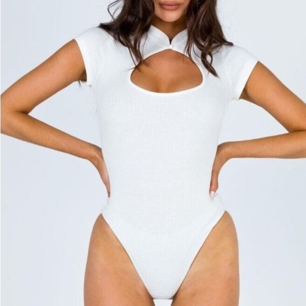 Princess Polly Wild Times Bodysuit White Size 8 NWT